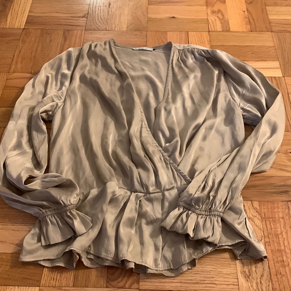 Line Markvardsen 100% Silk Isabelle Wrap Blouse Size Medium